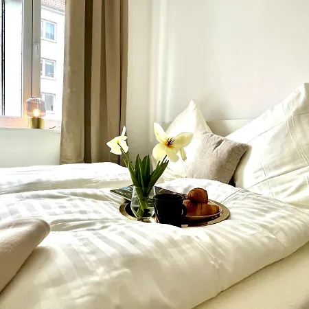 Design Apartment - Parking - Kingsize-Bett - 2X Bad - Zentrum Hannover Exterior photo