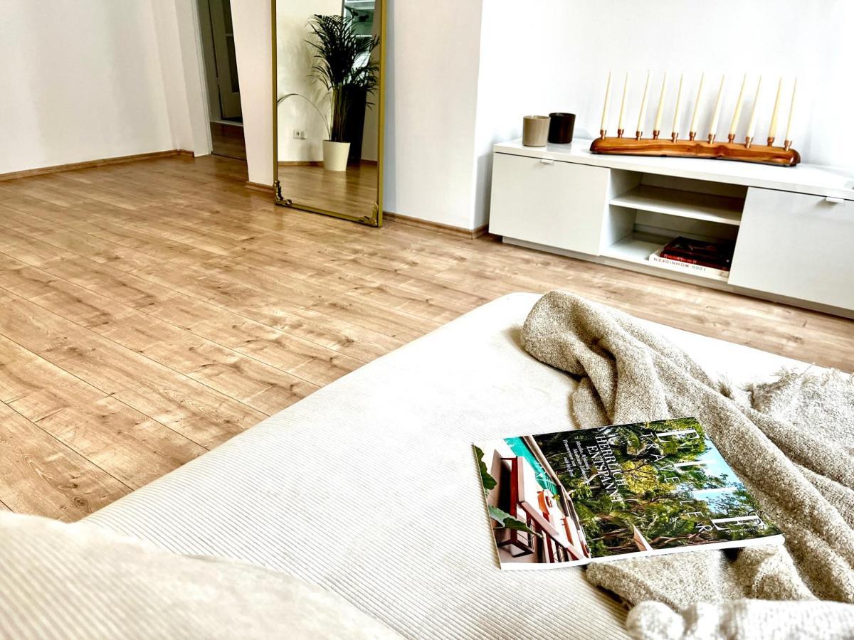 Design - Parking - Kingsize-bett - 2x Bad - Zentrum *