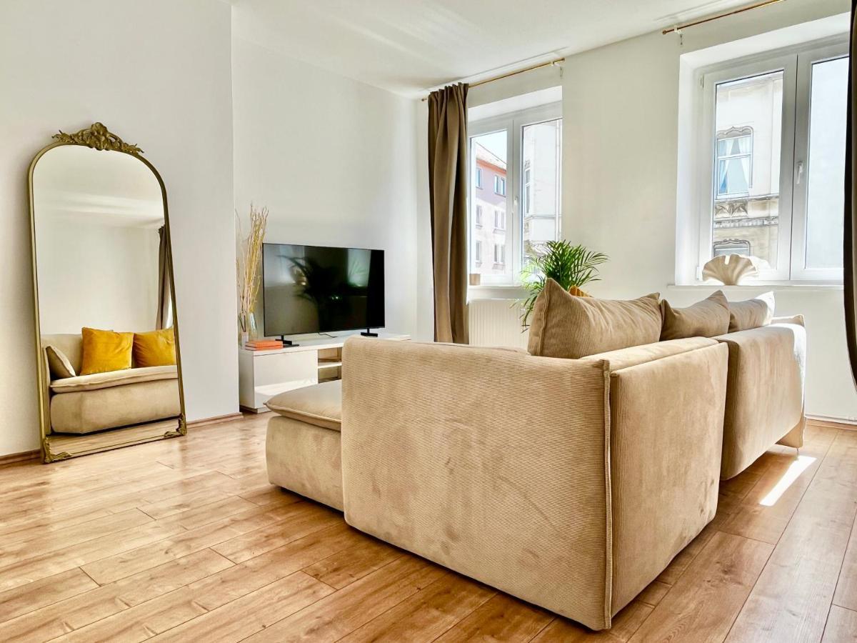 Design - Parking - Kingsize-bett - 2x Bad - Zentrum Hannover