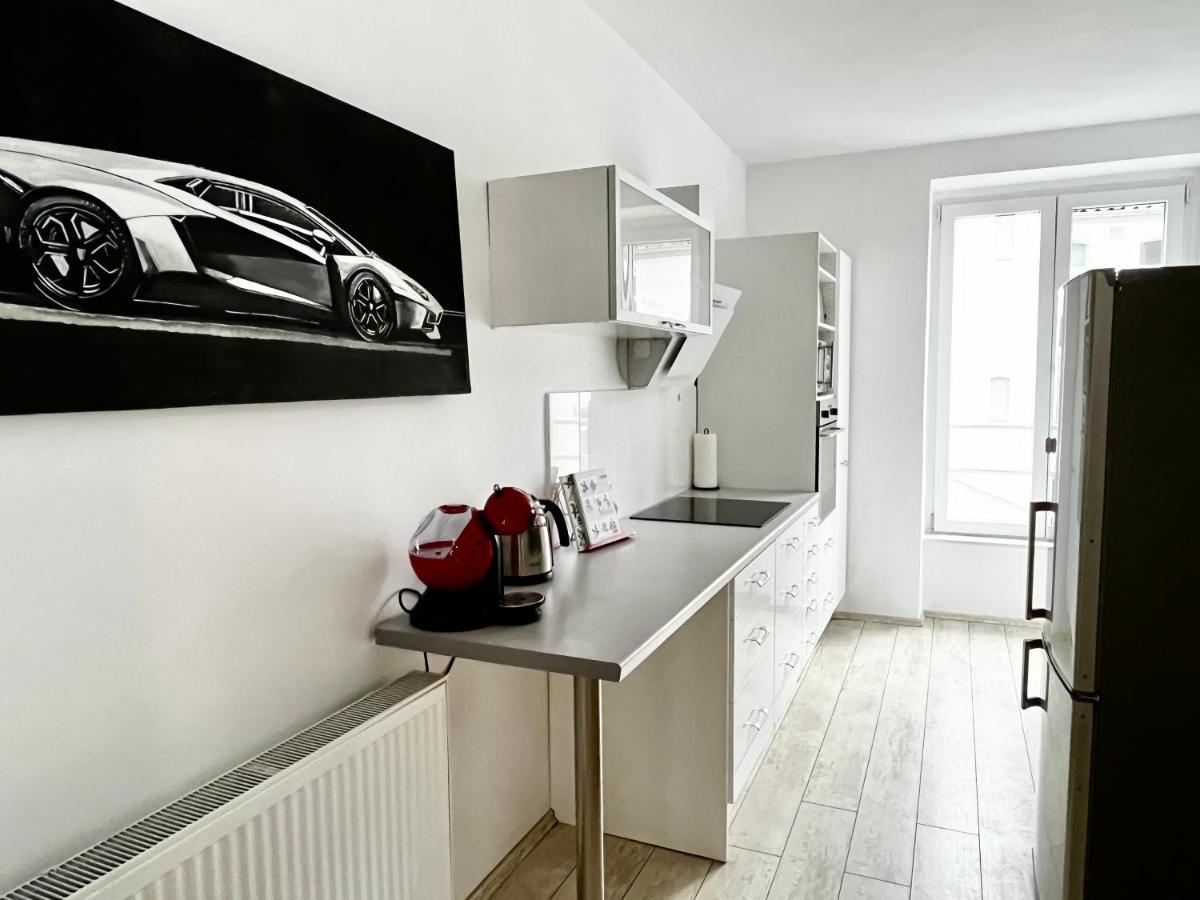 Design - Parking - Kingsize-bett - 2x Bad - Zentrum Apartment Hannover